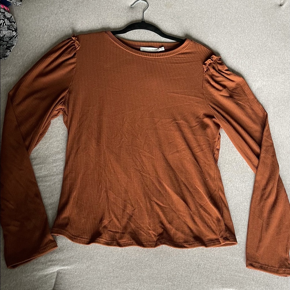 Burnt orange LUSH peplum arm top